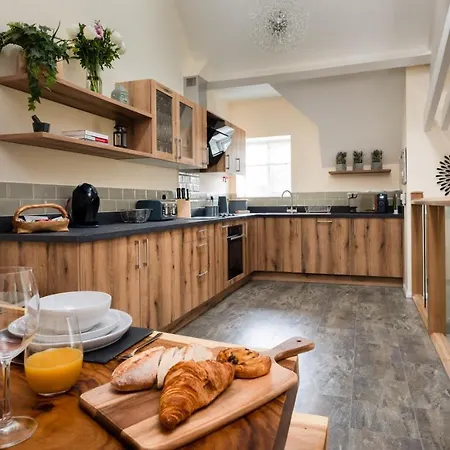 The Belfry * Windermere